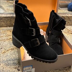 Crown Vintage Black suede Combat Boots with Buckles, new in box , size 6